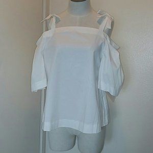 NWT Belle+Sky Whte Cotton Blend Cold shoulder Top